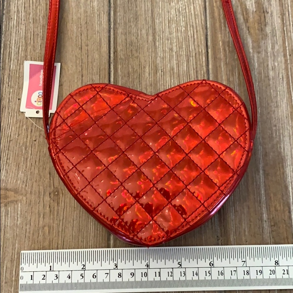 NWT Heart Crossbody Bag